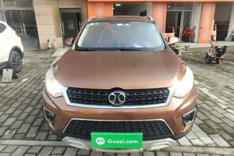 Used BAIC Senova X35 2016 1.5L Manual Luxury Edition Front