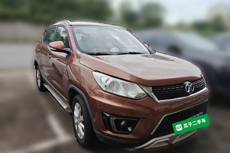 Used BAIC Senova X35 2016 1.5L Automatic Elite Edition Front Right 45 Deg