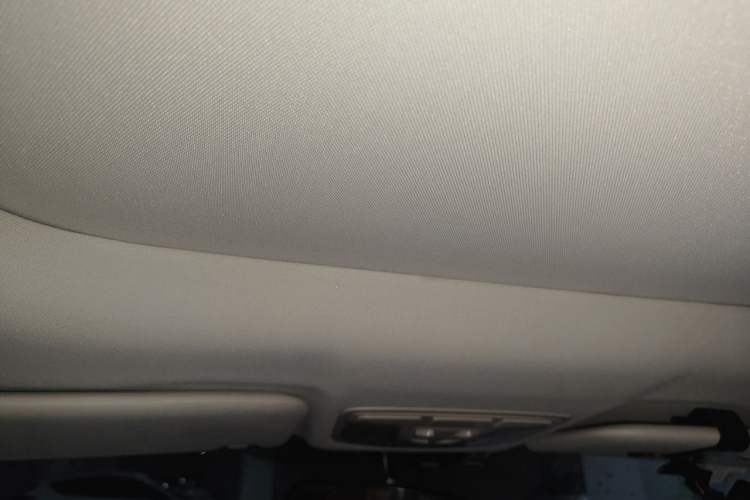 Used BAIC Senova X35 2016 1.5L Automatic Luxury Edition Headliner