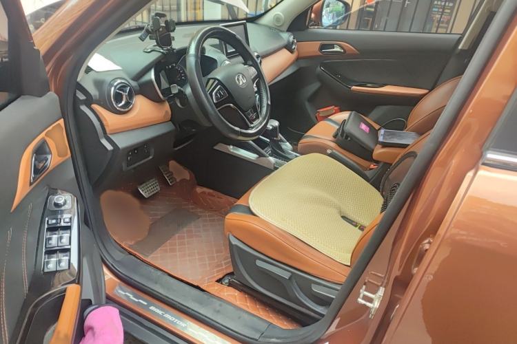 Used BAIC Senova X35 2016 1.5L Automatic Luxury Edition Interior 3
