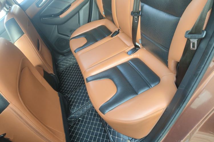 Used BAIC Senova X35 2016 1.5L Manual Luxury Edition Left Rear Seat