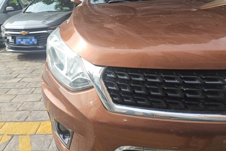 Used BAIC Senova X35 2016 1.5L Manual Luxury Edition Right Front Headlight