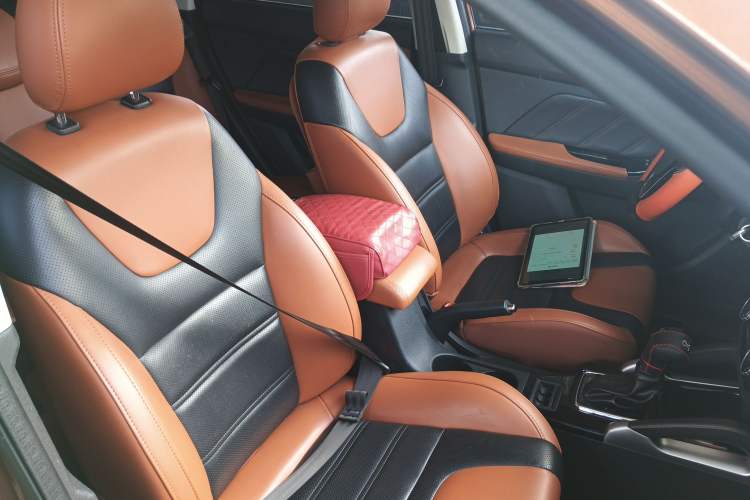 Used BAIC Senova X35 2016 1.5L Automatic Luxury Edition Right Front Seat