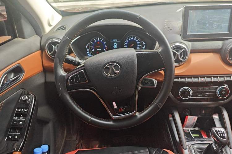 Used BAIC Senova X35 2016 1.5L Manual Luxury Edition Steering Wheel