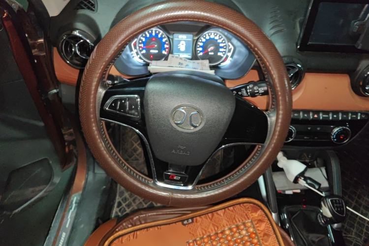 Used BAIC Senova X35 2016 1.5L Manual Luxury Edition Steering Wheel