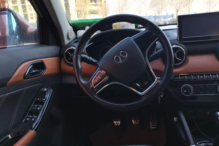 Used BAIC Senova X35 2016 1.5L Manual Luxury Edition Steering Wheel