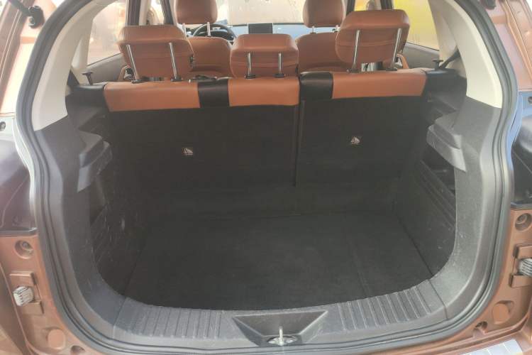 Used BAIC Senova X35 2016 1.5L Manual Luxury Edition Trunk