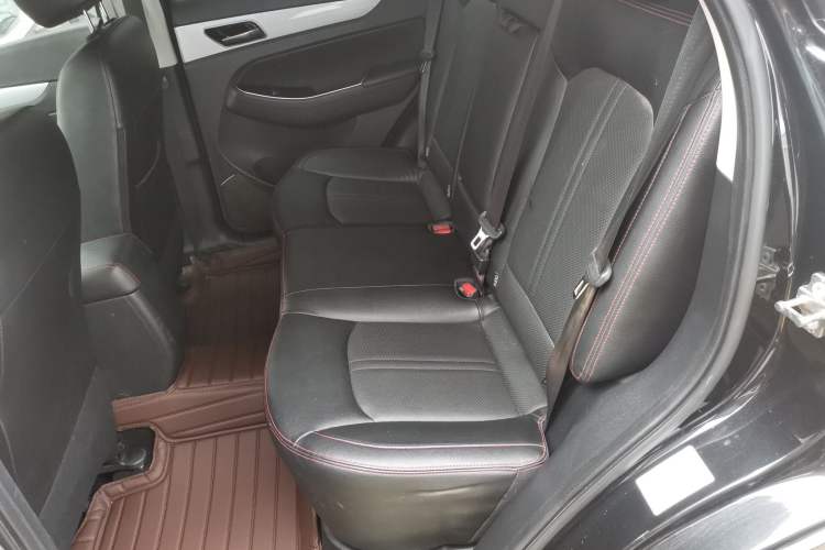 Used BAIC Senova X55 2016 1.5L Manual Elite Edition Interior 1
