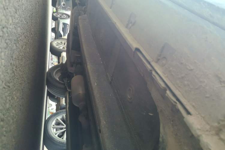 Used BAIC Senova X55 2016 1.5L Manual Comfort Version Chassis Front Right