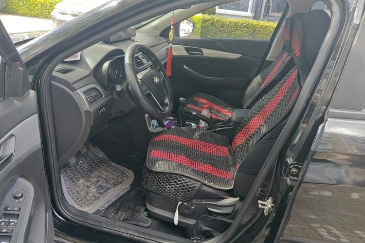 Used BAIC Senova X55 2016 1.5L Manual Comfort Version Driver Seat