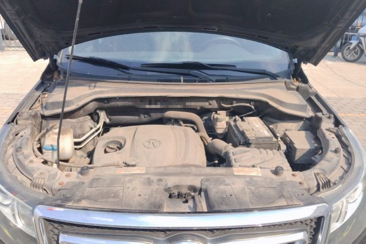 Used BAIC Senova X55 2016 1.5T CVT Elite Edition Engine Bay