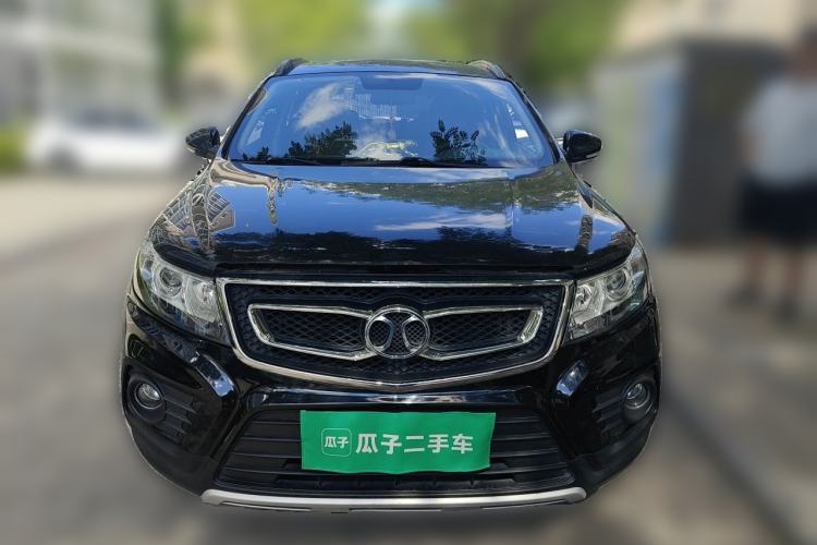 Used BAIC Senova X55 2016 1.5L Manual Comfort Version Front