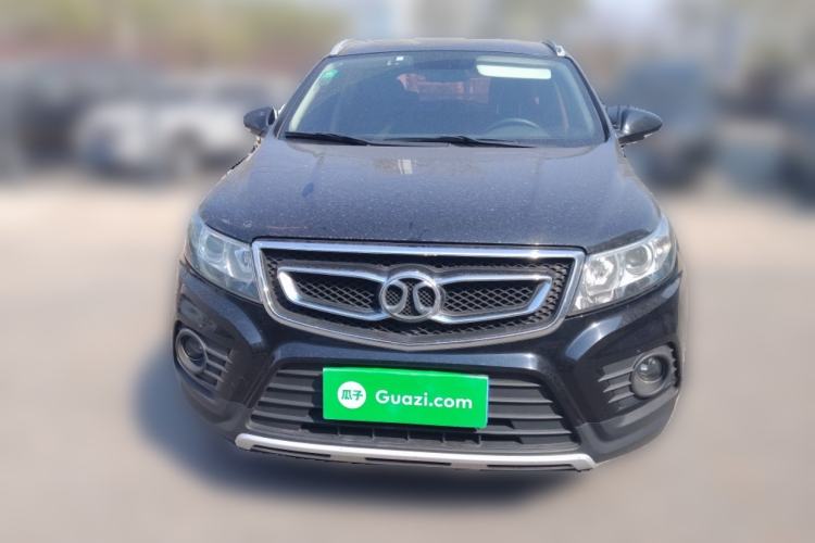 Used BAIC Senova X55 2016 1.5T CVT Elite Edition Front