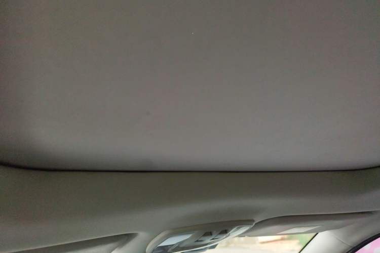 Used BAIC Senova X55 2016 1.5T CVT Elite Edition Headliner