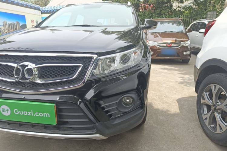 Used BAIC Senova X55 2016 1.5T CVT Elite Edition Left Front Headlight
