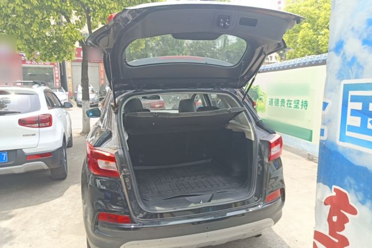 Used BAIC Senova X55 2016 1.5T CVT Elite Edition Trunk