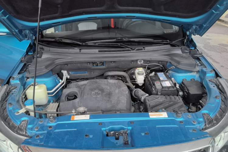 Used BAIC Senova X55 2016 1.5T CVT Elite Edition Engine Bay