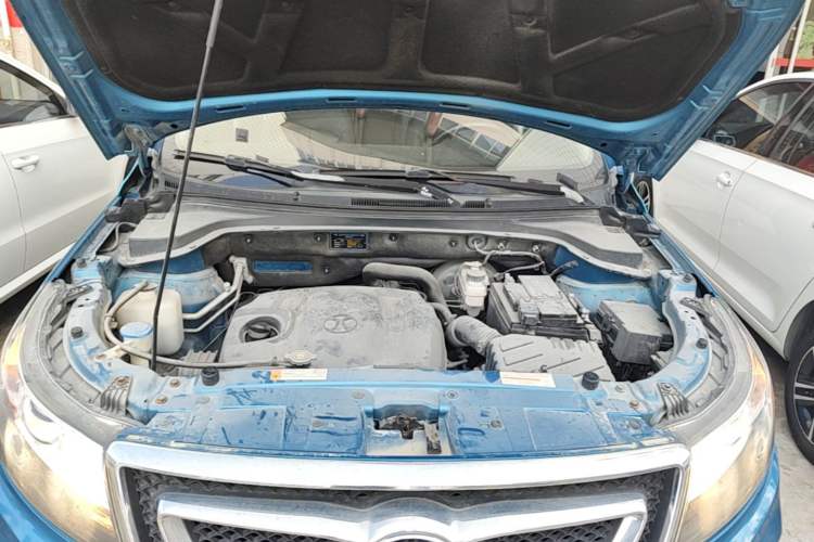 Used BAIC Senova X55 2016 1.5T CVT Elite Edition Engine Bay