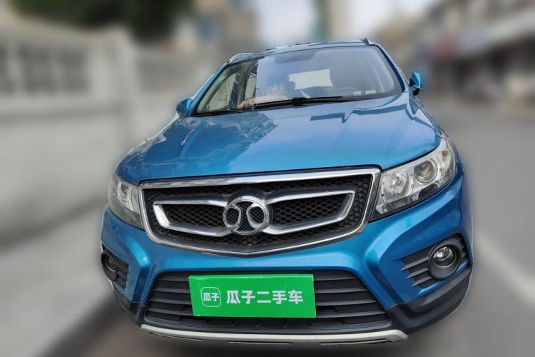 Used BAIC Senova X55 2016 1.5L Manual Comfort Version Front