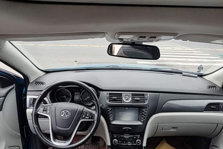 Used BAIC Senova X55 2016 1.5T CVT Elite Edition Headliner