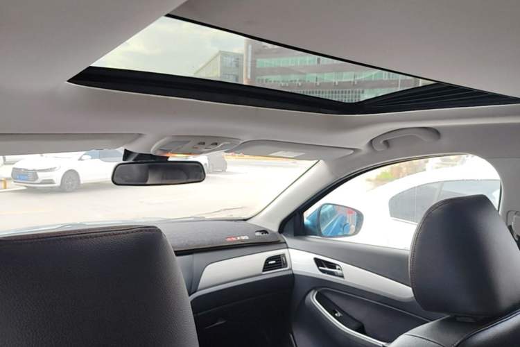 Used BAIC Senova X55 2016 1.5T CVT Elite Edition Headliner