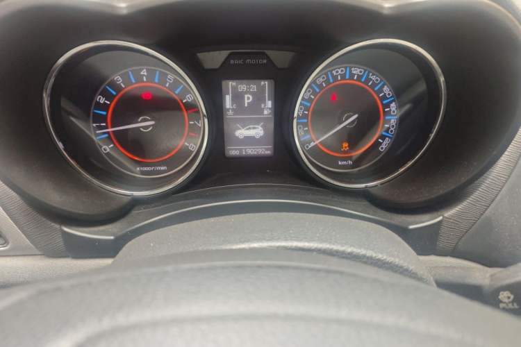 Used BAIC Senova X55 2016 1.5T CVT Elite Edition Instrument Cluster