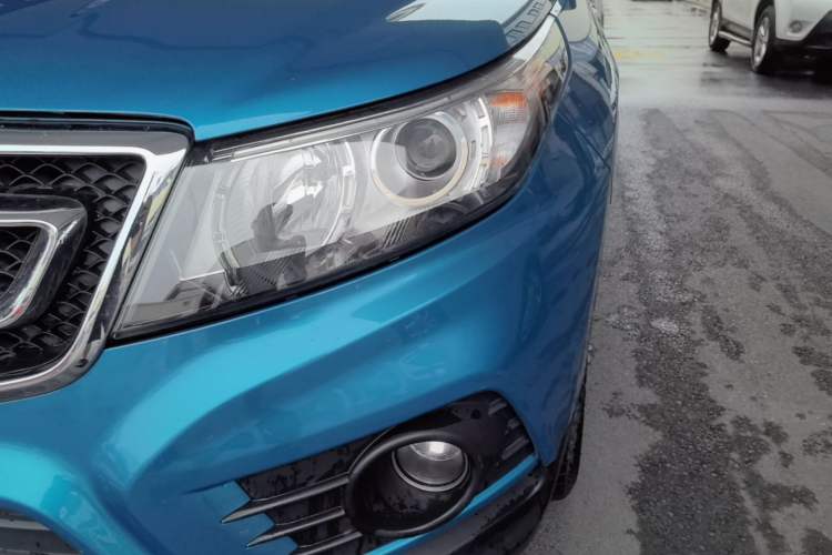 Used BAIC Senova X55 2016 1.5T CVT Elite Edition Left Front Headlight