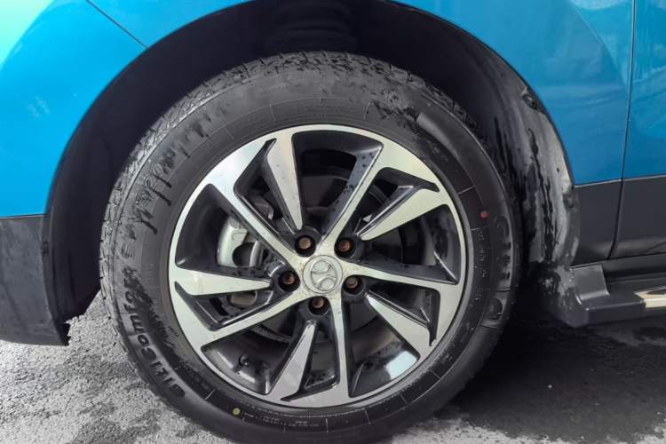 Used BAIC Senova X55 2016 1.5T CVT Elite Edition Left Front Wheel Hub