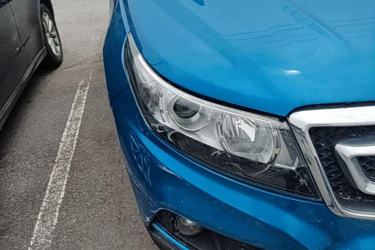 Used BAIC Senova X55 2016 1.5T CVT Elite Edition Right Front Headlight