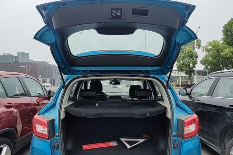 Used BAIC Senova X55 2016 1.5T CVT Elite Edition Trunk