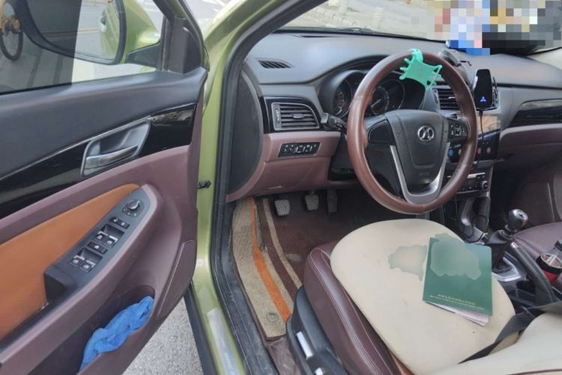 Used BAIC Senova X55 2016 1.5T Manual Elite Edition Driver Seat