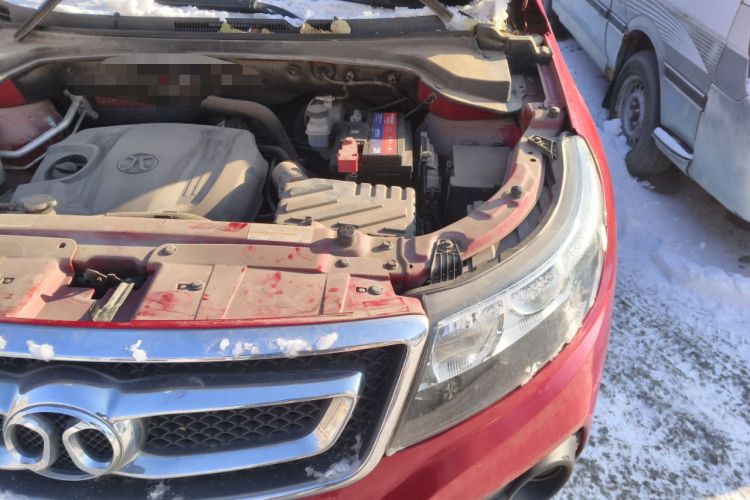 Used BAIC Senova X55 2016 1.5T manual comfort version Engine Bay Left