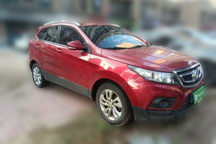 Used BAIC Senova X55 2016 1.5T manual comfort version Front Right 45 Deg