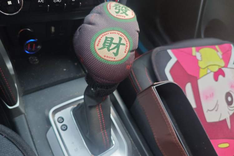 Used BAIC Senova X55 2016 1.5T CVT Comfort Version Gear Lever