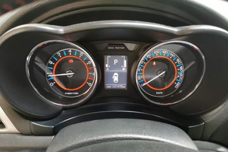 Used BAIC Senova X55 2016 1.5T CVT Luxury Edition Instrument Cluster