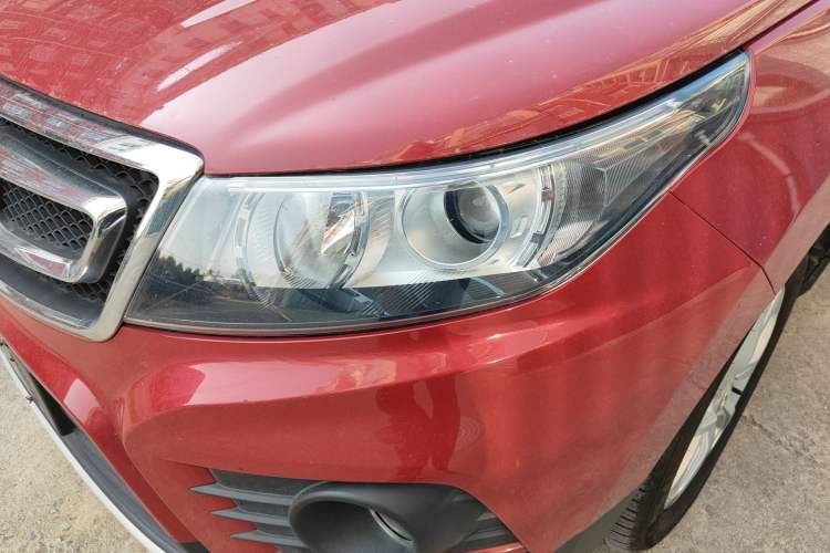 Used BAIC Senova X55 2016 1.5L Manual Comfort Version Left Front Headlight
