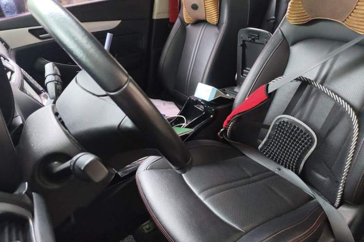 Used BAIC Senova X55 2016 1.5T CVT Elite Edition Left Front Seat