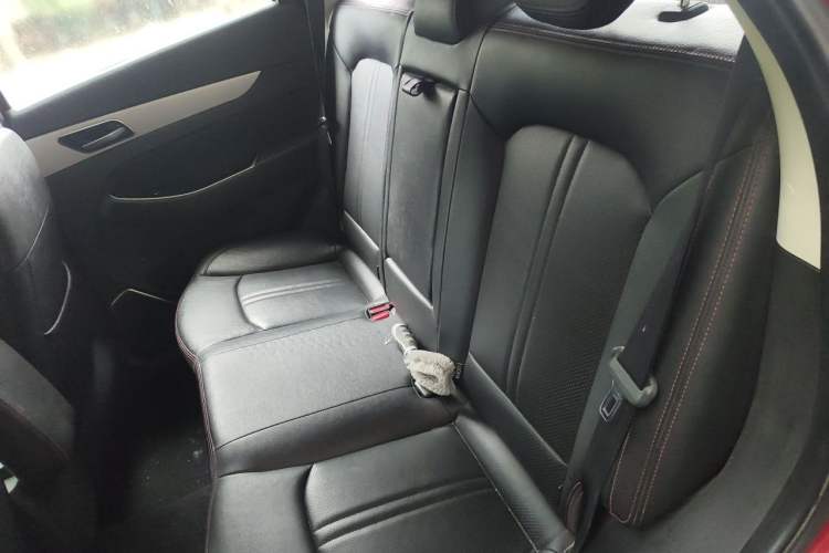 Used BAIC Senova X55 2016 1.5T CVT Elite Edition Left Rear Seat