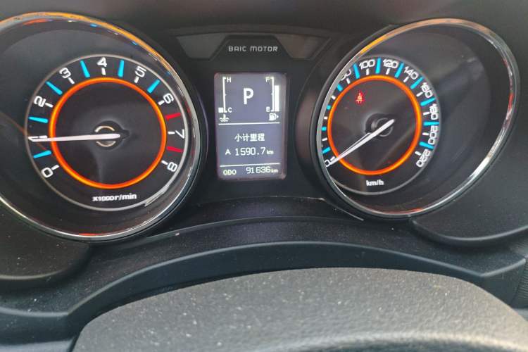 Used BAIC Senova X55 2016 1.5T CVT Comfort Version Odometer Close Up