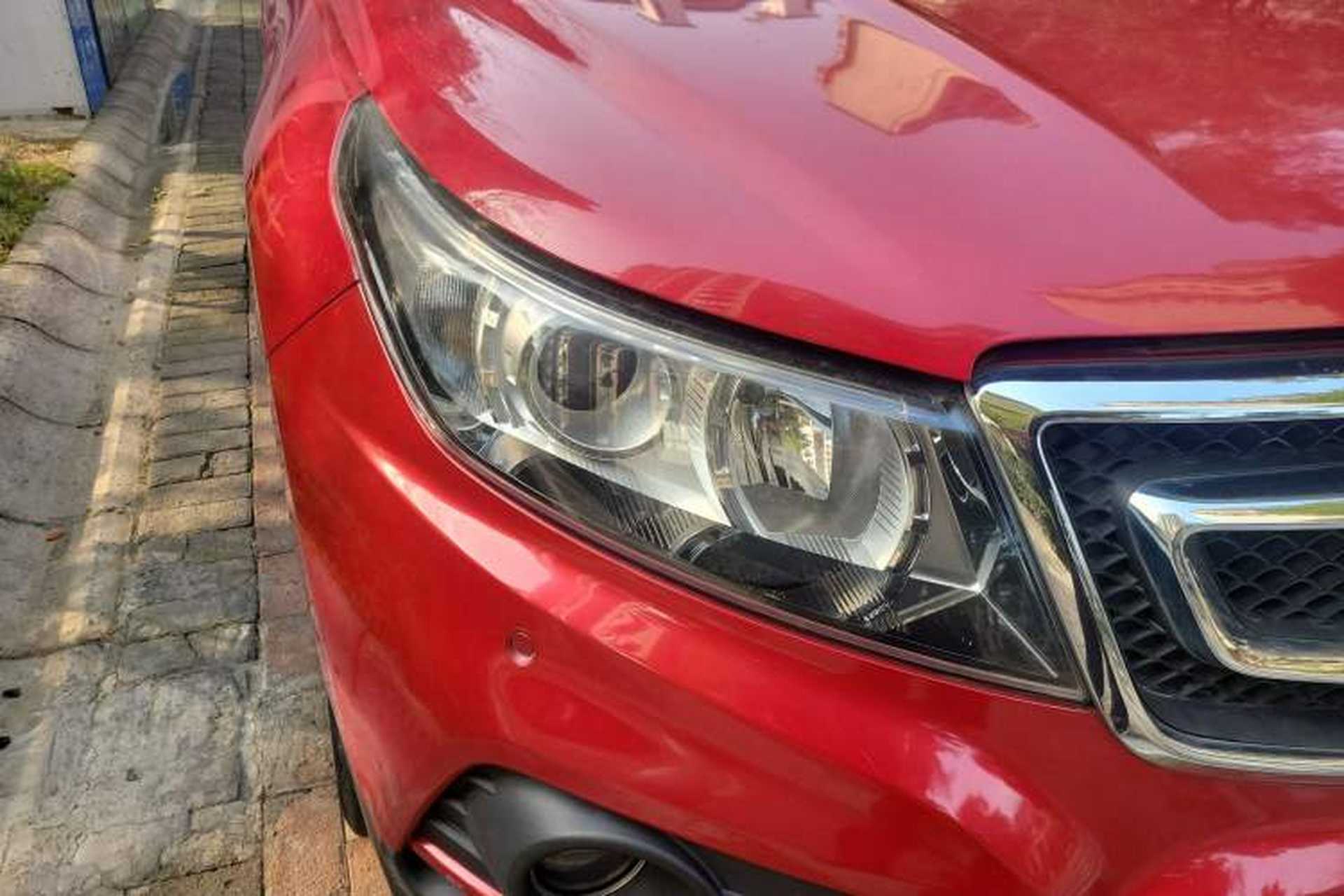 Used BAIC Senova X55 2016 1.5T CVT Elite Edition Right Front Headlight
