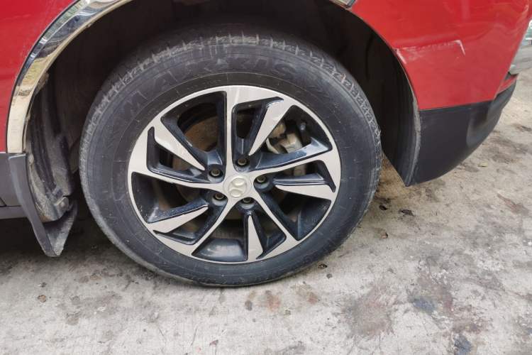 Used BAIC Senova X55 2016 1.5T CVT Luxury Edition Right Front Wheel Hub