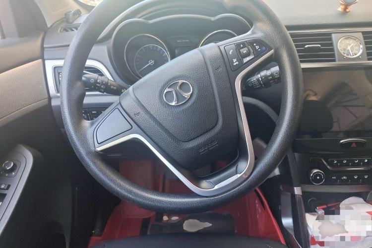 Used BAIC Senova X55 2016 1.5L Manual Comfort Version Steering Wheel