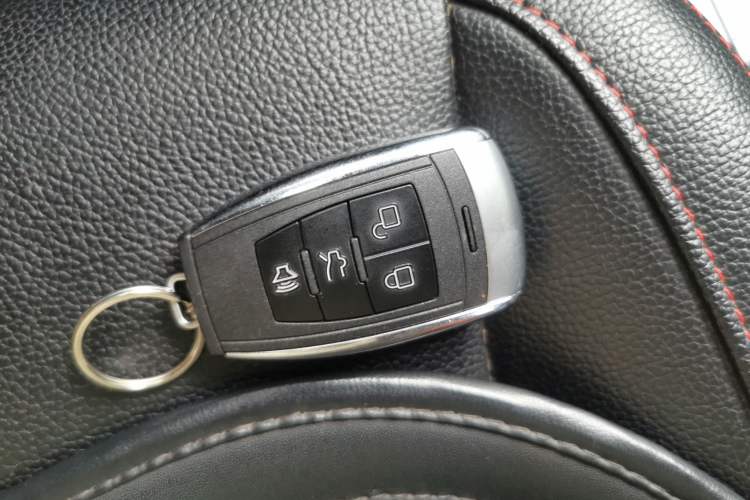Used BAIC Senova X55 2016 1.5T CVT Luxury Edition Vehicle Key