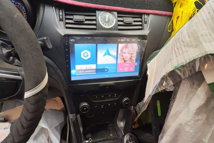 Used BAIC Senova X55 2016 1.5L Manual Comfort Version Audio And AC Panel