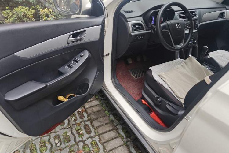 Used BAIC Senova X55 2016 1.5L Manual Comfort Version Driver Seat