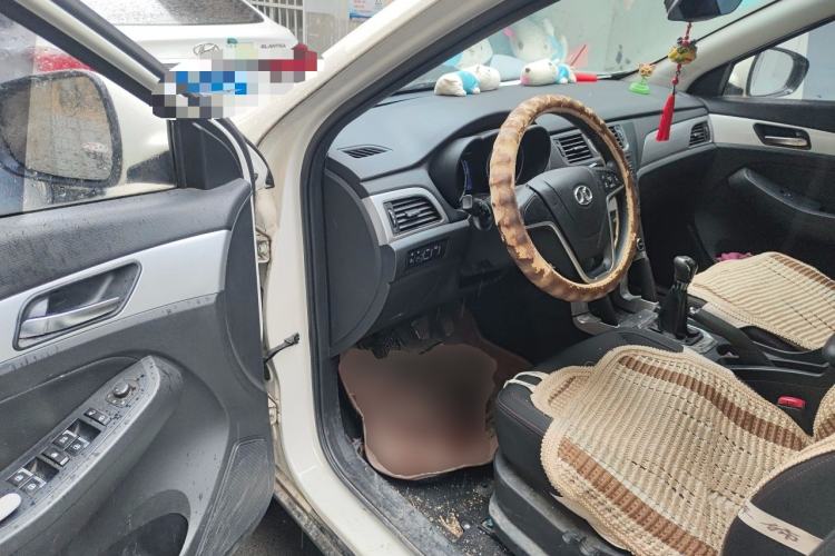 Used BAIC Senova X55 2016 1.5L Manual Comfort Version Driver Seat