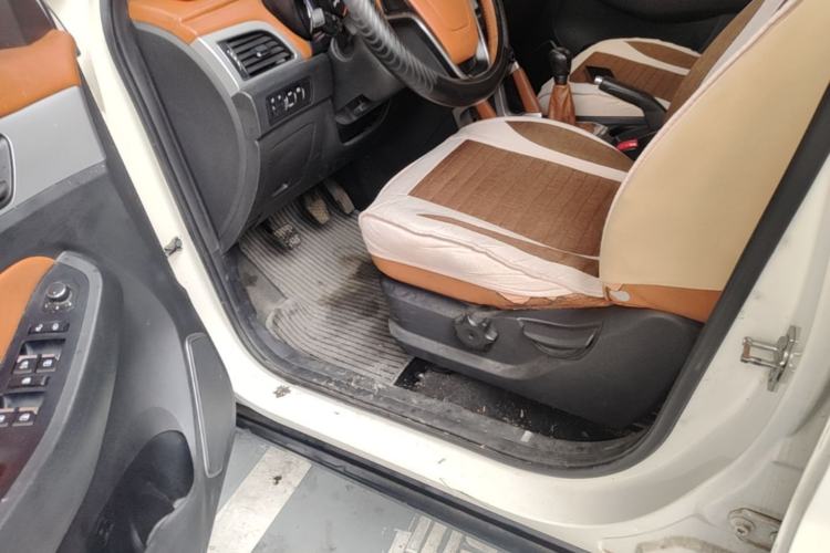 Used BAIC Senova X55 2016 1.5L Manual Comfort Version Driver Seat
