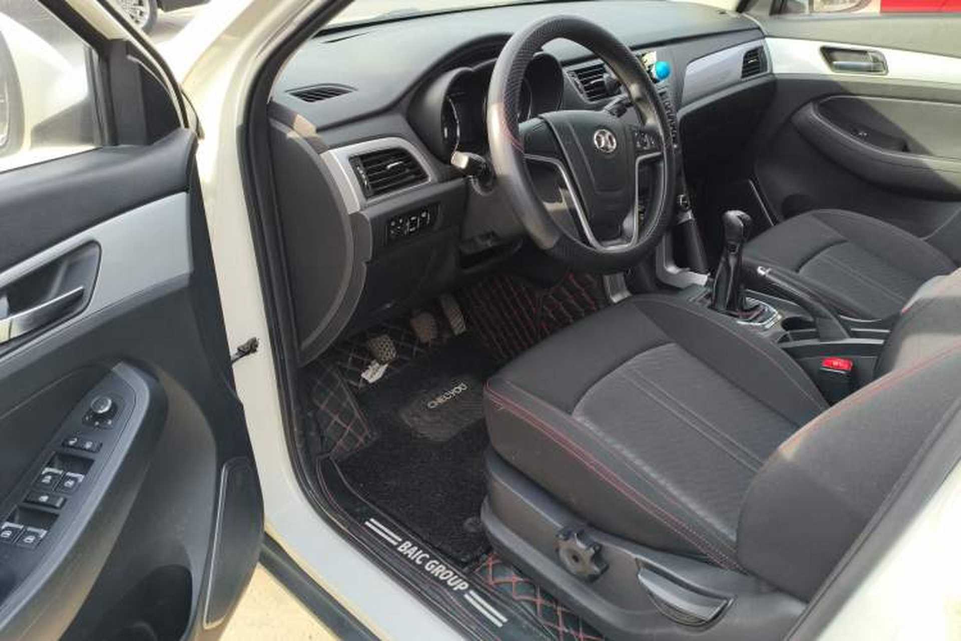 Used BAIC Senova X55 2016 1.5L Manual Comfort Version Driver Seat