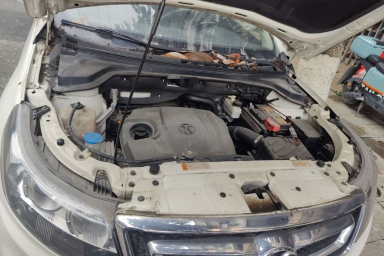 Used BAIC Senova X55 2016 1.5T Manual Elite Edition Engine Bay