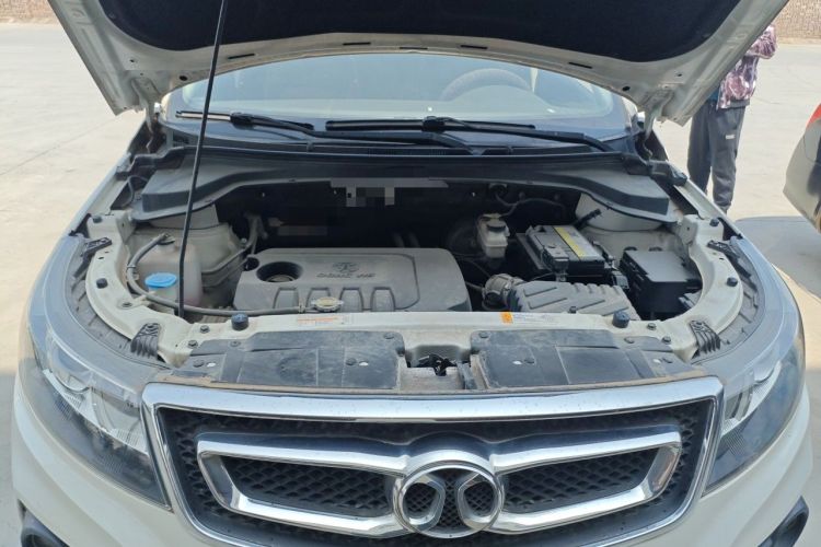 Used BAIC Senova X55 2016 1.5L Manual Comfort Version Engine Bay